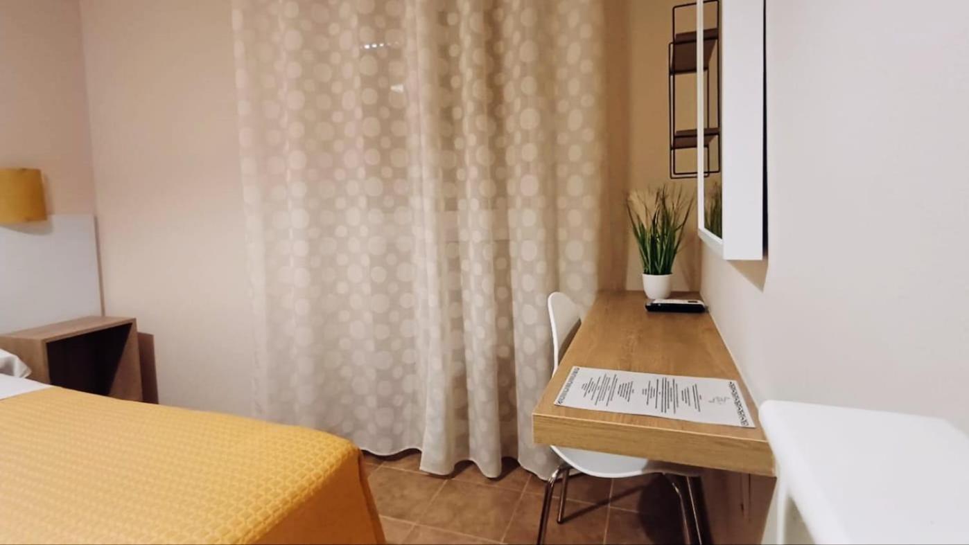 טורה אובו Hotel Costa D'Oro מראה חיצוני תמונה